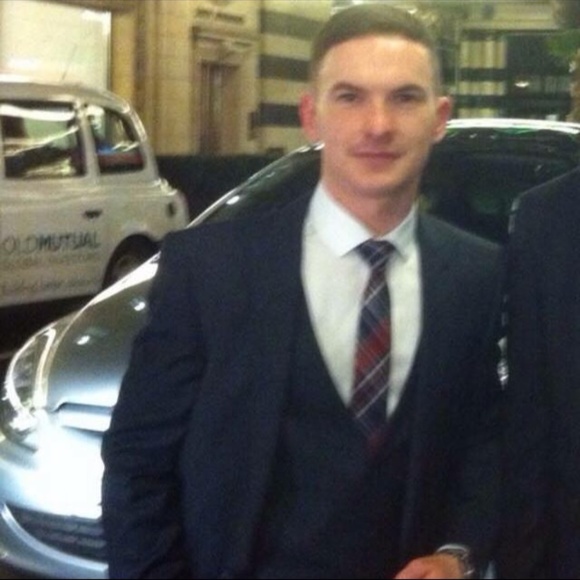 Meet your Posher, Posh - Picture 5 of 7